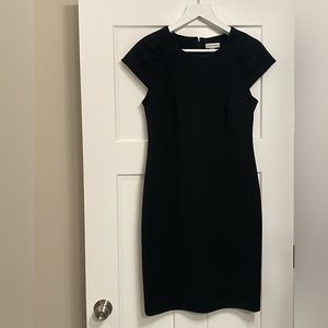 NWOT Calvin Klein scuba sleeveless sheath dress. Size 10.